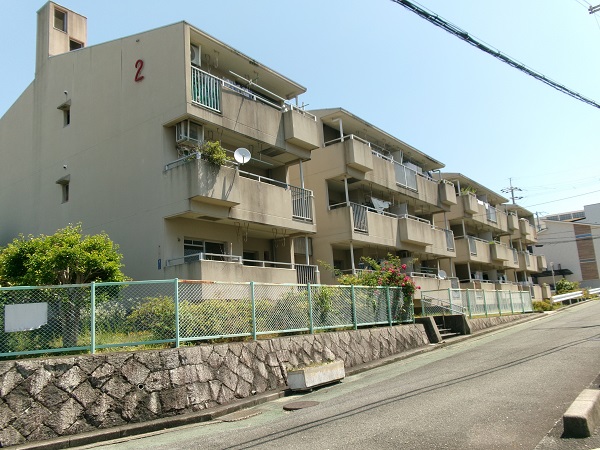 寝屋川香里 外観写真